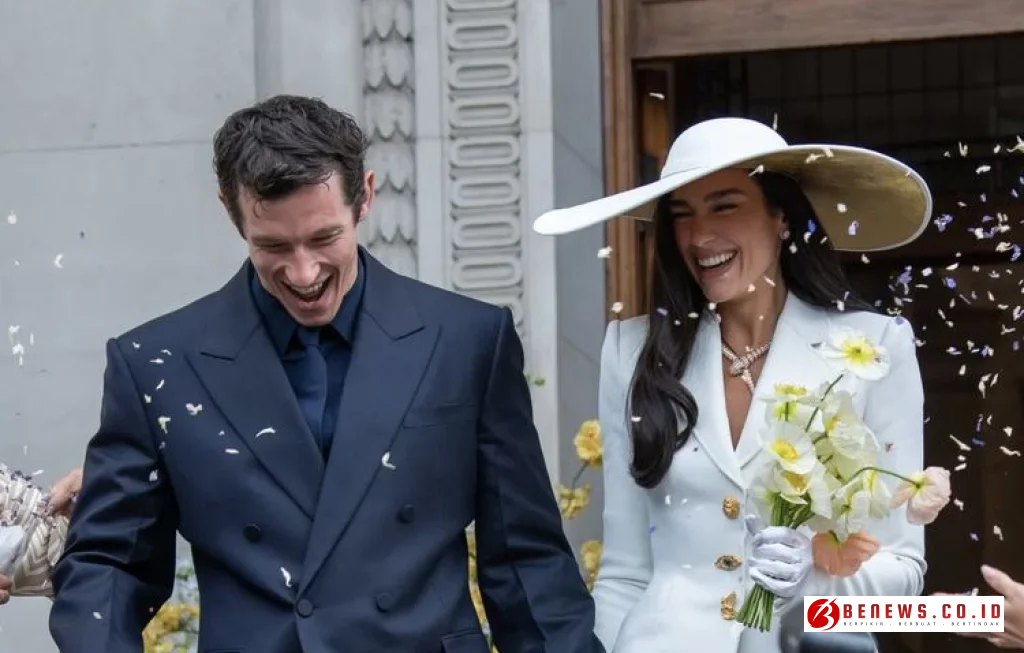 Gaya Pernikahan Bianca Jagger